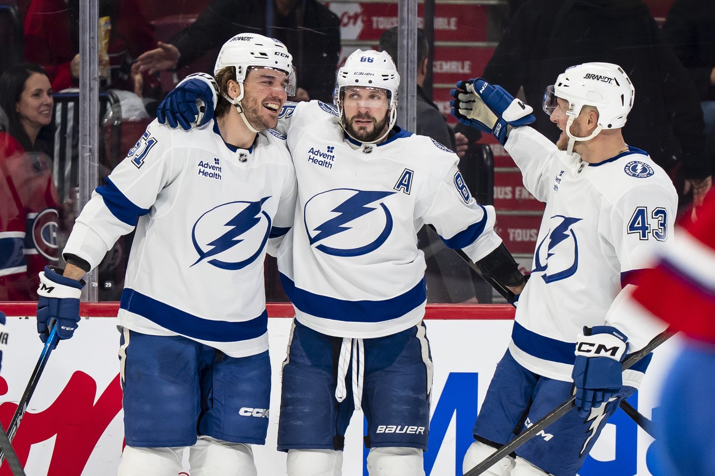 Lightning show some flash in 6-1 win over Canadiens | iNFOnews.ca Lightning show some flash in 6-1 win over Canadiens | iNFOnews.ca