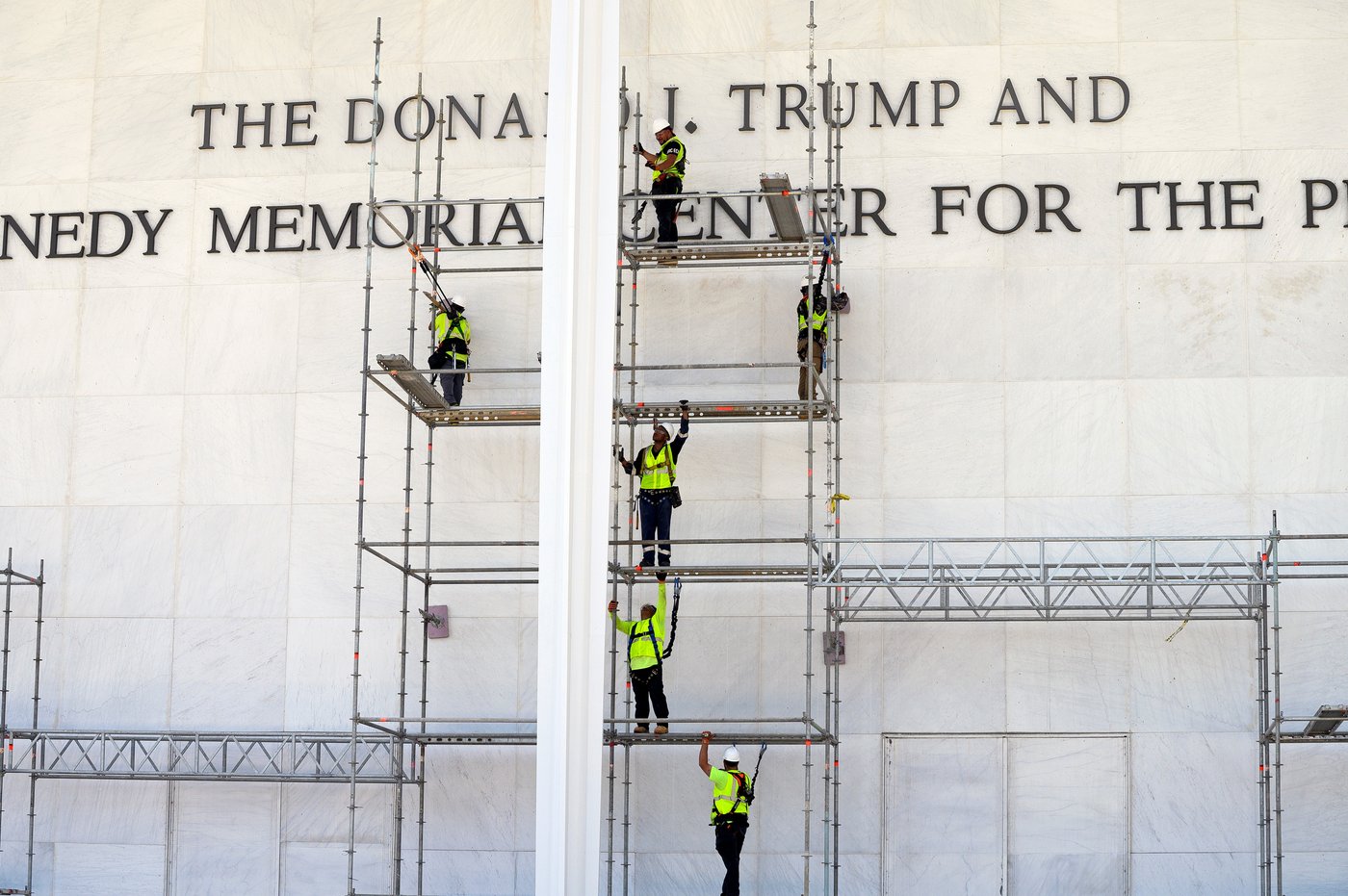 Trump's name poised to be removed from Kennedy Center after court denies last-minute move to keep it | iNFOnews.ca