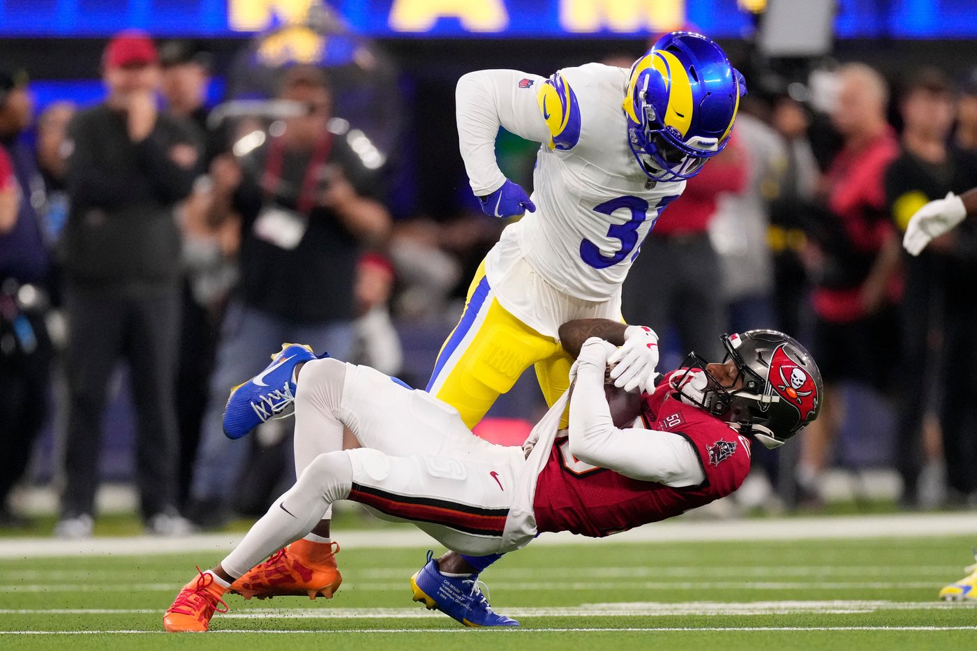 Stafford and Adams connect for 2 more TDs while NFC-leading Rams roll to 34-7 win over Buccaneers | iNFOnews.ca Stafford and Adams connect for 2 more TDs while NFC-leading Rams roll to 34-7 win over Buccaneers | iNFOnews.ca