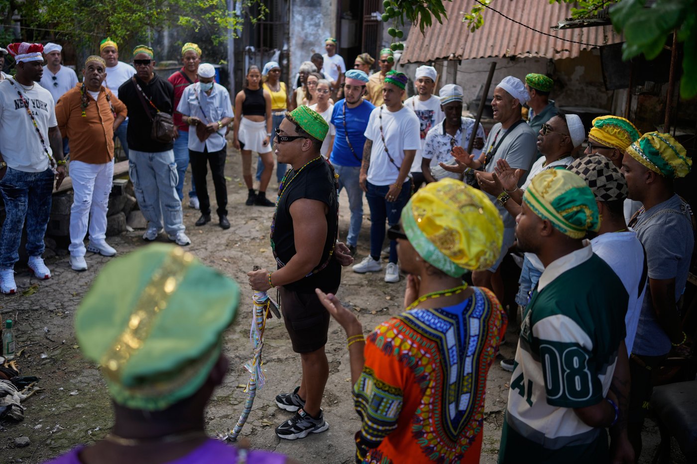 Cuba's Santeros offer gifts and ask deities for peace as tensions rise with US | iNFOnews.ca Cuba's Santeros offer gifts and ask deities for peace as tensions rise with US | iNFOnews.ca