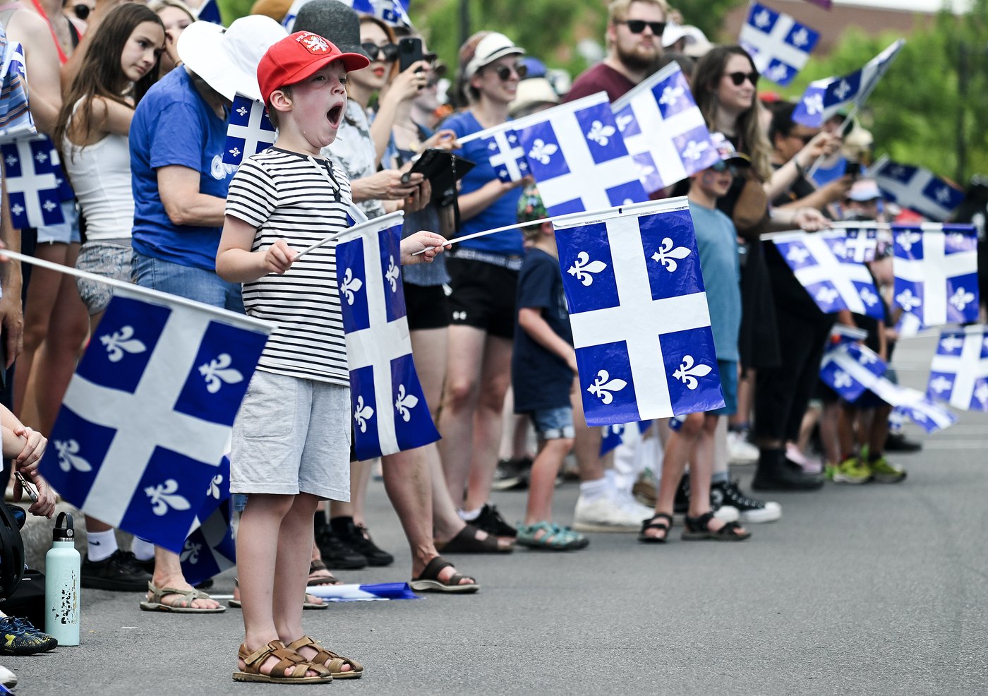 Fête nationale in Quebec punctuated by parades, concerts, heat and storms | iNFOnews.ca Fête nationale in Quebec punctuated by parades, concerts, heat and storms | iNFOnews.ca