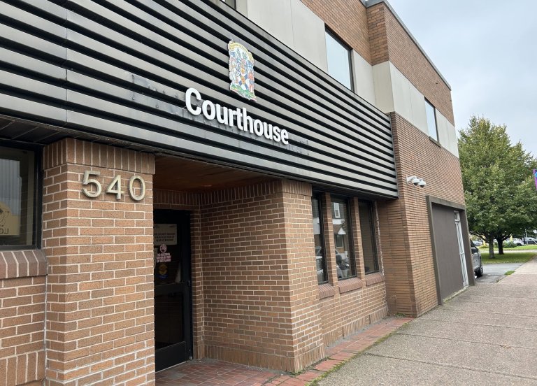 N.S. minor hockey player pleads guilty to sexual assaulting teammate | iNFOnews.ca