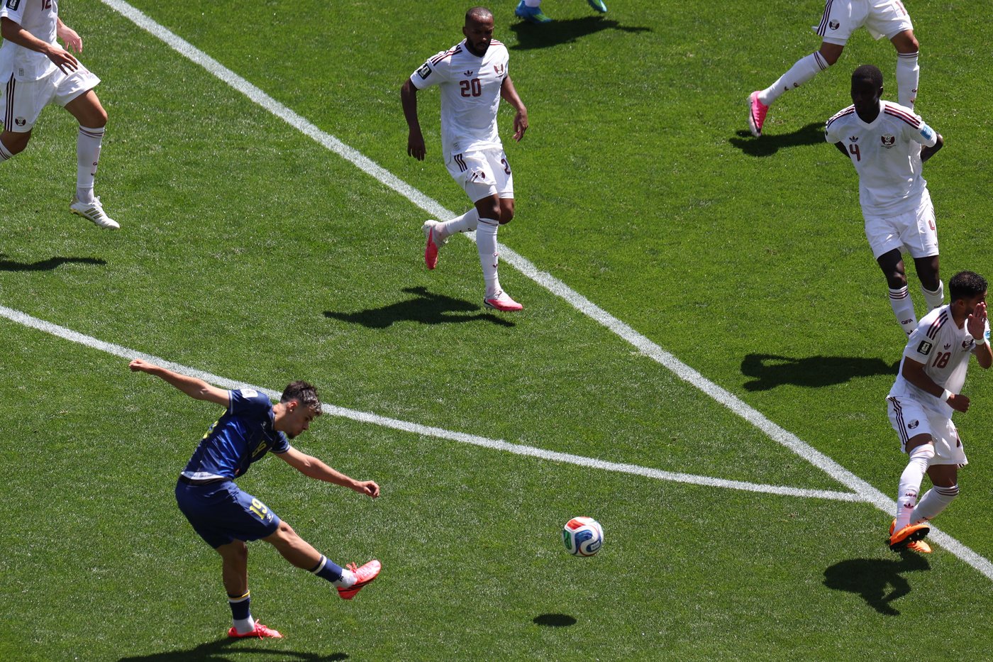 Bosnia-Herzegovina boosts chances of advancing at World Cup with 3-1 win over Qatar | iNFOnews.ca Bosnia-Herzegovina boosts chances of advancing at World Cup with 3-1 win over Qatar | iNFOnews.ca