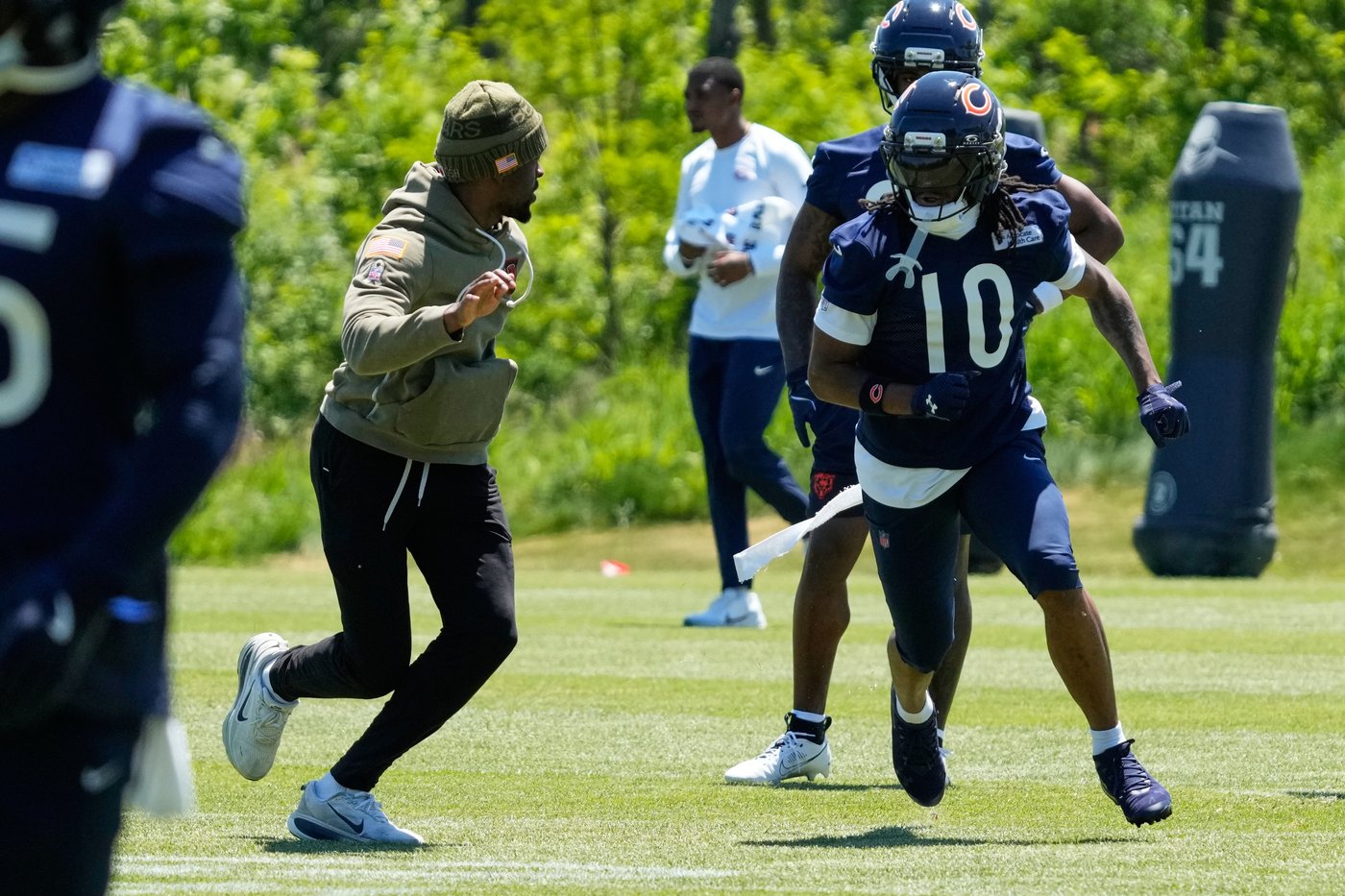 Bears coach Ben Johnson says he is 'buying Luther Burden stock' going into the season | iNFOnews.ca Bears coach Ben Johnson says he is 'buying Luther Burden stock' going into the season | iNFOnews.ca