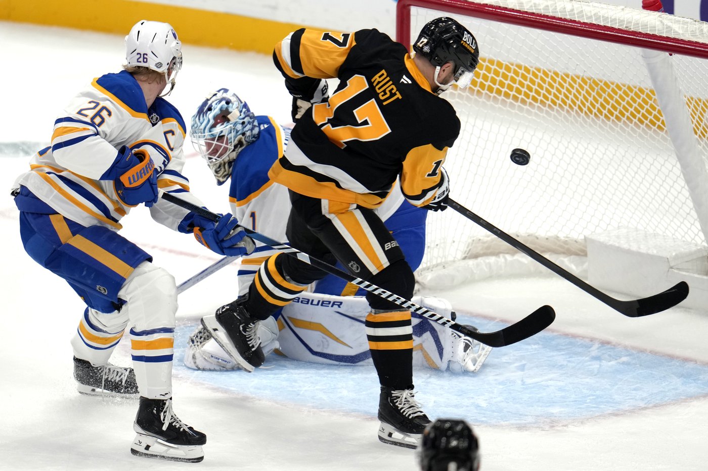 Crosby, Malkin lead Penguins past Sabres 6-5 in OT to cap milestone night | iNFOnews.ca Crosby, Malkin lead Penguins past Sabres 6-5 in OT to cap milestone night | iNFOnews.ca