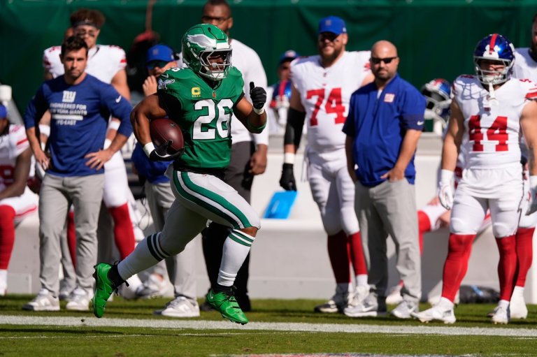 Giants' struggles against the run get exposed in their loss to the Eagles | iNFOnews.ca