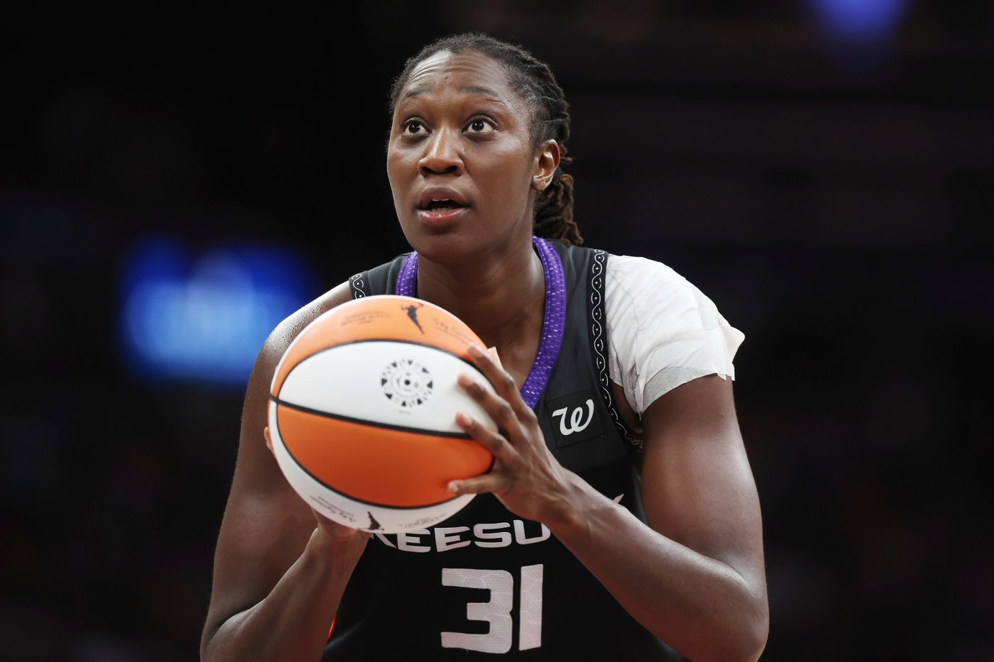 WNBA all-time leading rebounder Tina Charles retires from basketball | iNFOnews.ca