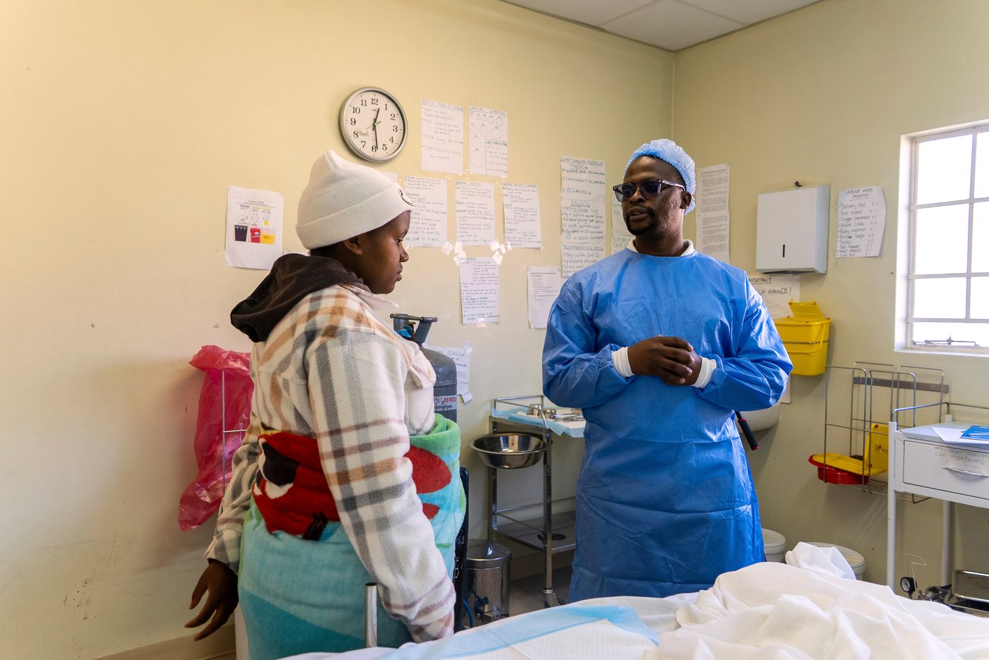 Africa's male midwives are rare but increasing in the fight against pregnancy deaths | iNFOnews.ca Africa's male midwives are rare but increasing in the fight against pregnancy deaths | iNFOnews.ca