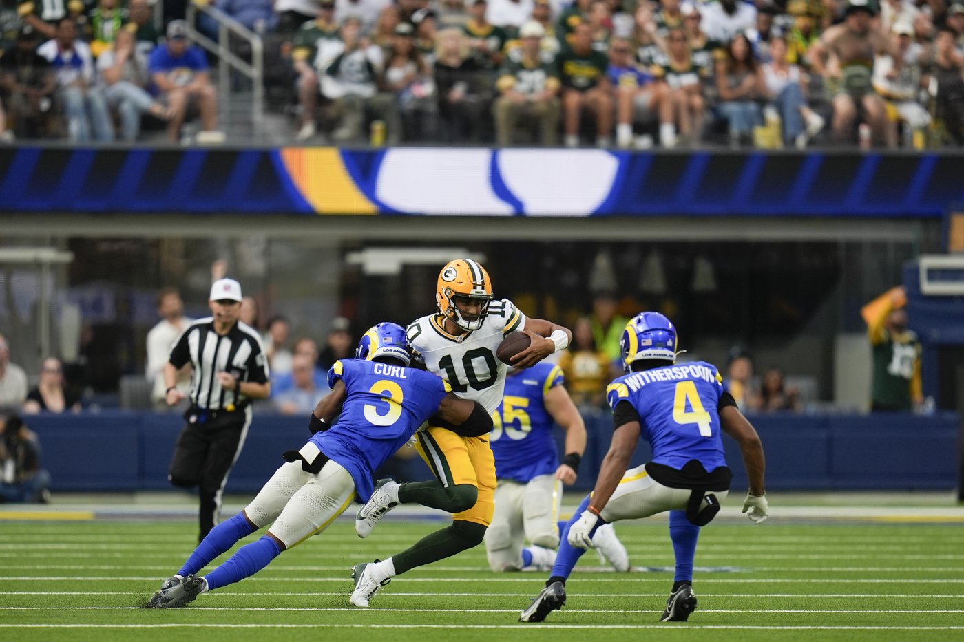 Jordan Love throws a pair of TD passes in the second half to rally Packers past Rams 24-19 | iNFOnews.ca Jordan Love throws a pair of TD passes in the second half to rally Packers past Rams 24-19 | iNFOnews.ca