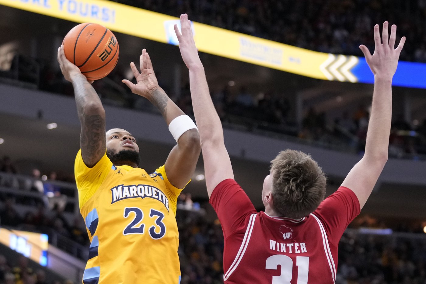 Jones scores 32 points to lead No. 5 Marquette past No. 11 Wisconsin, 88-74 | iNFOnews.ca