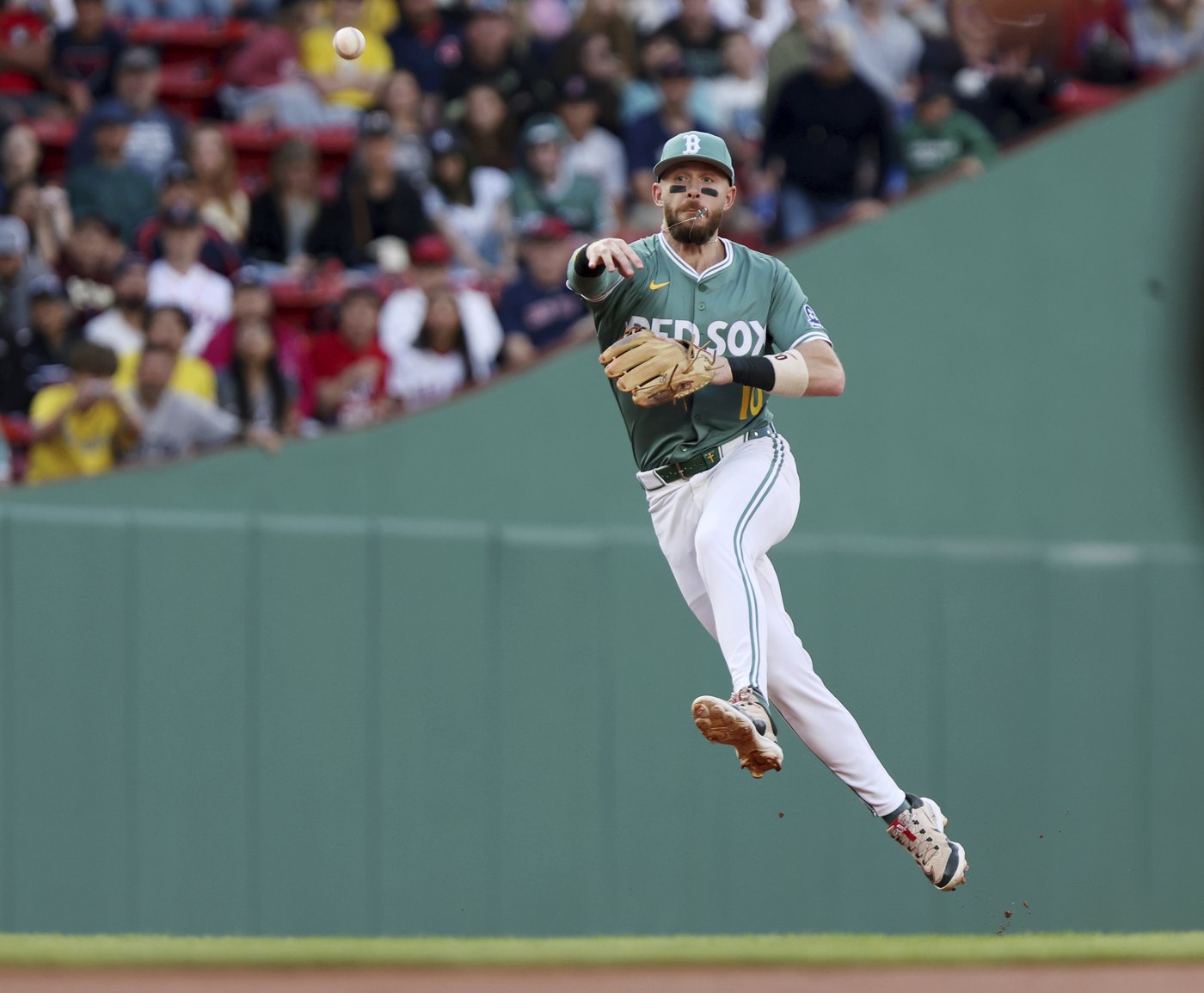 Narváez walk-off single in 10th helps Red Sox earn 3rd straight win over Yankees, 2-1 in 10 innings | iNFOnews.ca Narváez walk-off single in 10th helps Red Sox earn 3rd straight win over Yankees, 2-1 in 10 innings | iNFOnews.ca