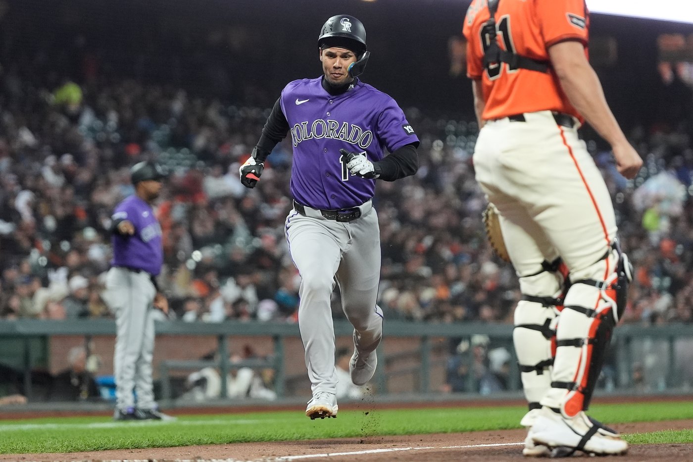 Karros' 2-run single in the ninth helps Rockies rally past Giants 4-3 | iNFOnews.ca Karros' 2-run single in the ninth helps Rockies rally past Giants 4-3 | iNFOnews.ca