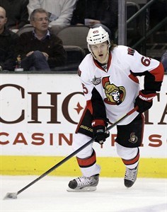 Ottawa Senators' Erik Karlsson wins Norris Trophy as NHL's top defenceman | iNFOnews.ca Ottawa Senators' Erik Karlsson wins Norris Trophy as NHL's top defenceman | iNFOnews.ca
