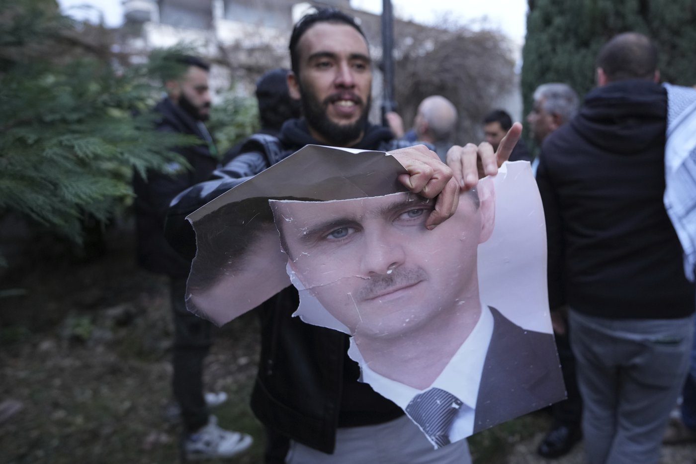 Assad's fall in Syria is a 'fundamental act of justice,' but also 'a moment of risk,' Biden says | iNFOnews.ca Assad's fall in Syria is a 'fundamental act of justice,' but also 'a moment of risk,' Biden says | iNFOnews.ca