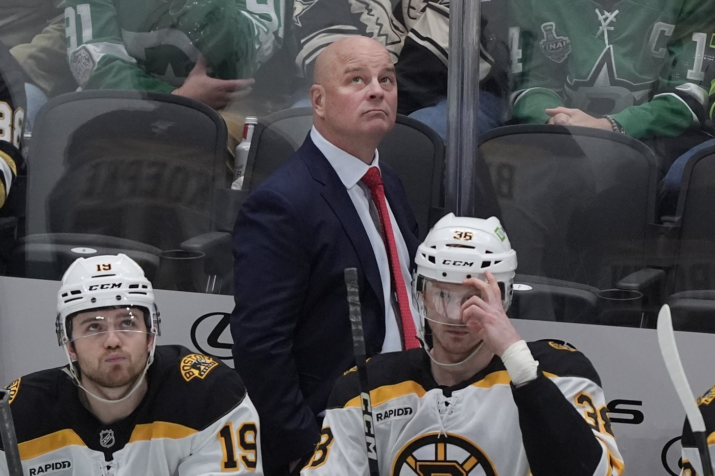 Dadonov scores 2 goals, including a penalty shot, as the Stars beat the Bruins 7-2 | iNFOnews.ca