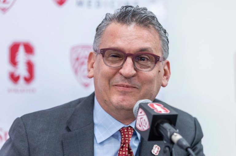 Stanford begins Kyle Smith’s 2nd year with familiar faces but without top 3 scorers from last season | iNFOnews.ca Stanford begins Kyle Smith’s 2nd year with familiar faces but without top 3 scorers from last season | iNFOnews.ca