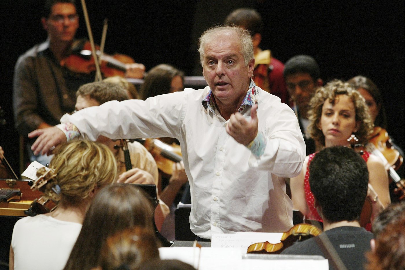 Conductor Daniel Barenboim says he's been diagnosed with Parkinson's disease | iNFOnews.ca Conductor Daniel Barenboim says he's been diagnosed with Parkinson's disease | iNFOnews.ca
