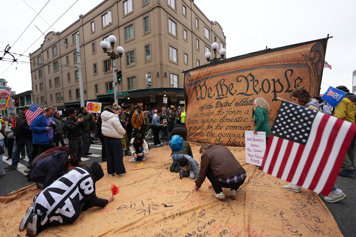 'No Kings' protests against Trump bring a street party vibe to cities nationwide | iNFOnews.ca 'No Kings' protests against Trump bring a street party vibe to cities nationwide | iNFOnews.ca