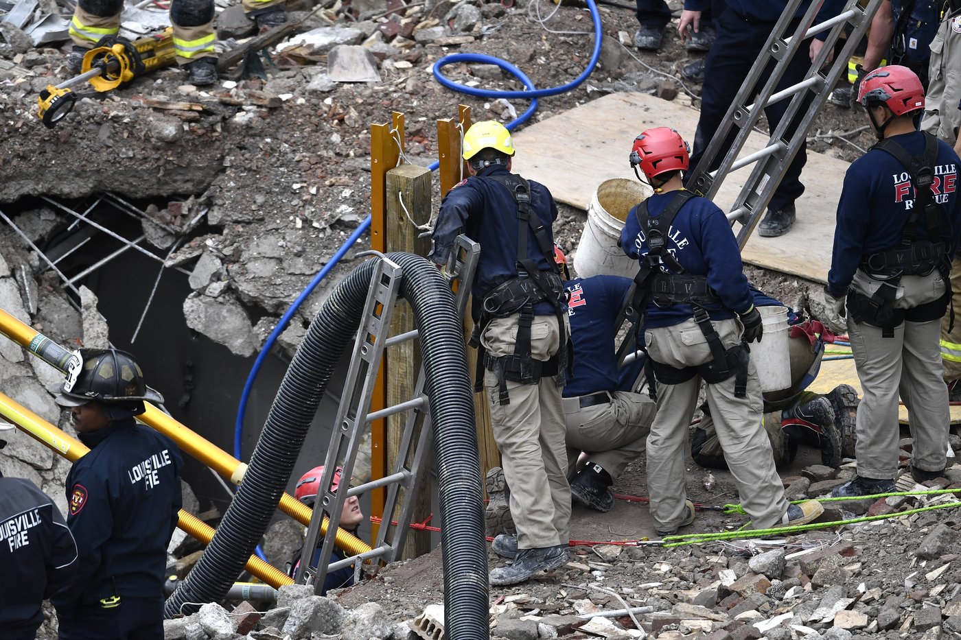 Worker rescued from rubble after construction accident in Kentucky | iNFOnews.ca