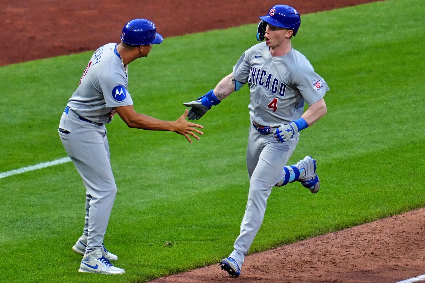Dansby Swanson's two-out single in the 10th inning, Boyd's strong outing lift Cubs over Pirates 3-2 | iNFOnews.ca Dansby Swanson's two-out single in the 10th inning, Boyd's strong outing lift Cubs over Pirates 3-2 | iNFOnews.ca