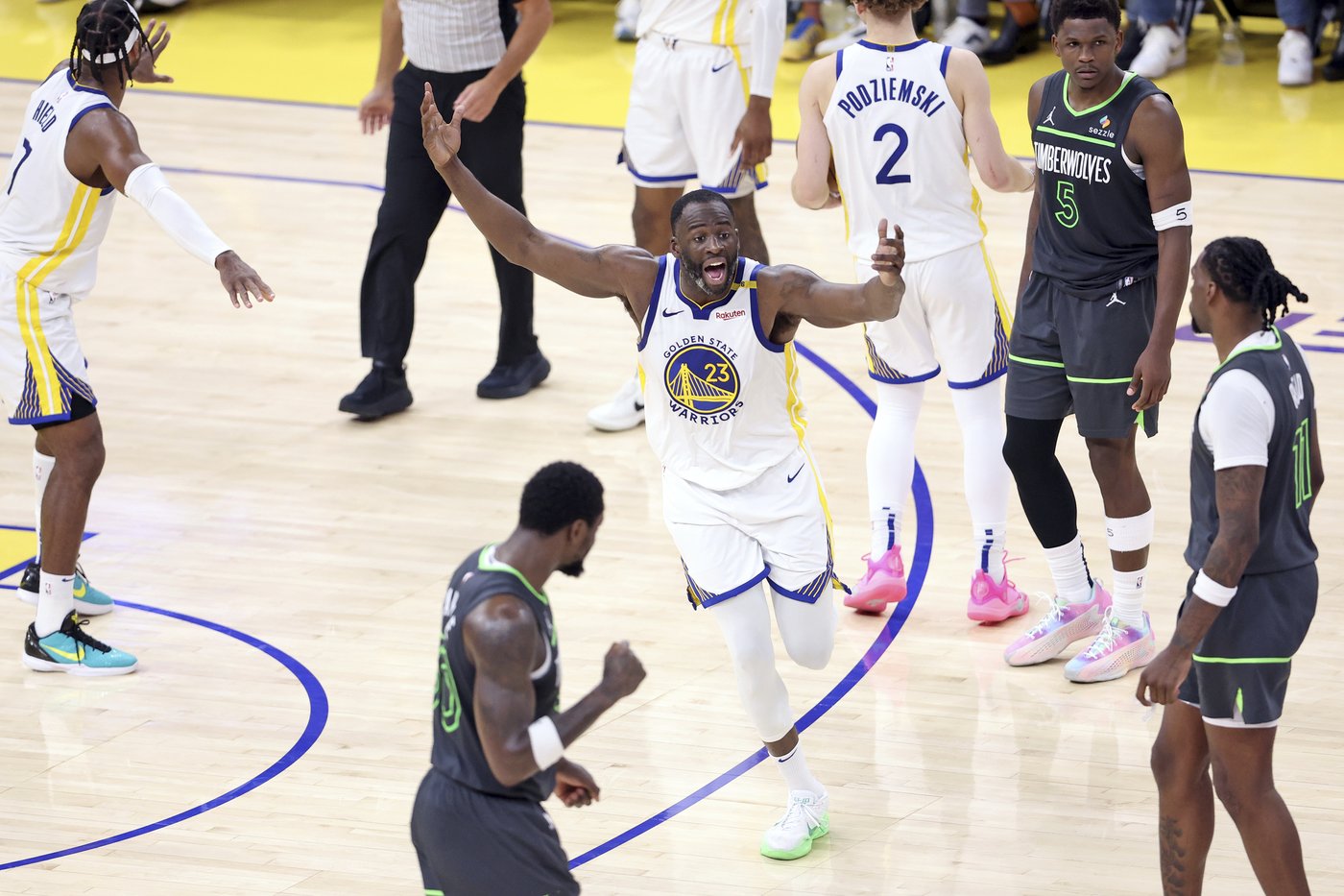 NBA fines Draymond Green $50,000 for questioning the 'integrity' of officials | iNFOnews.ca