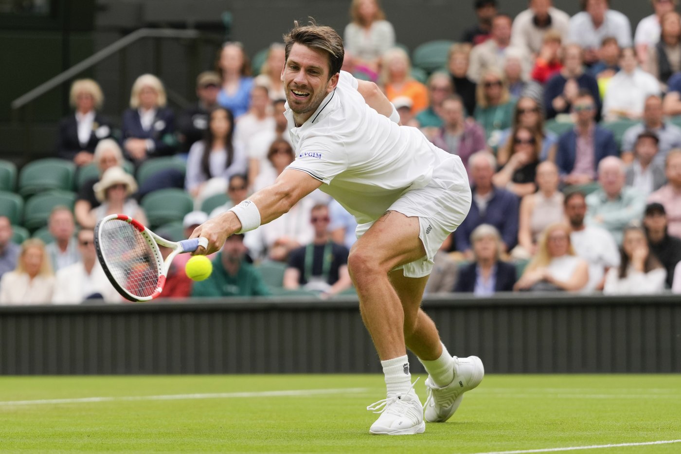 Cameron Norrie accidentally hits spectator with thrown racket at Auckland ATP event | iNFOnews.ca