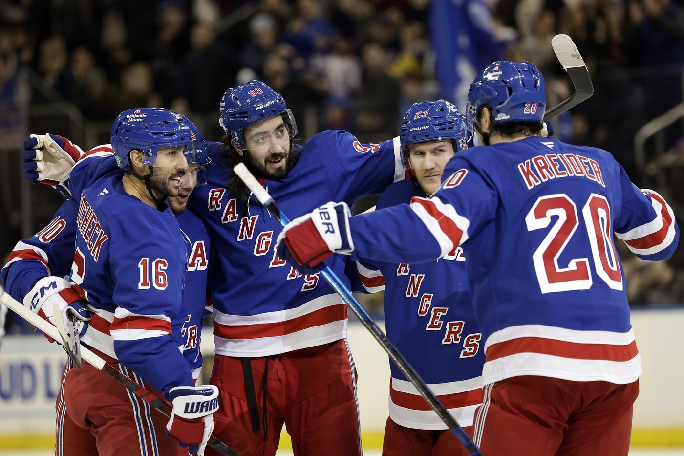 Kakko's late goal lifts Rangers past Canadiens 4-3 | iNFOnews.ca Kakko's late goal lifts Rangers past Canadiens 4-3 | iNFOnews.ca