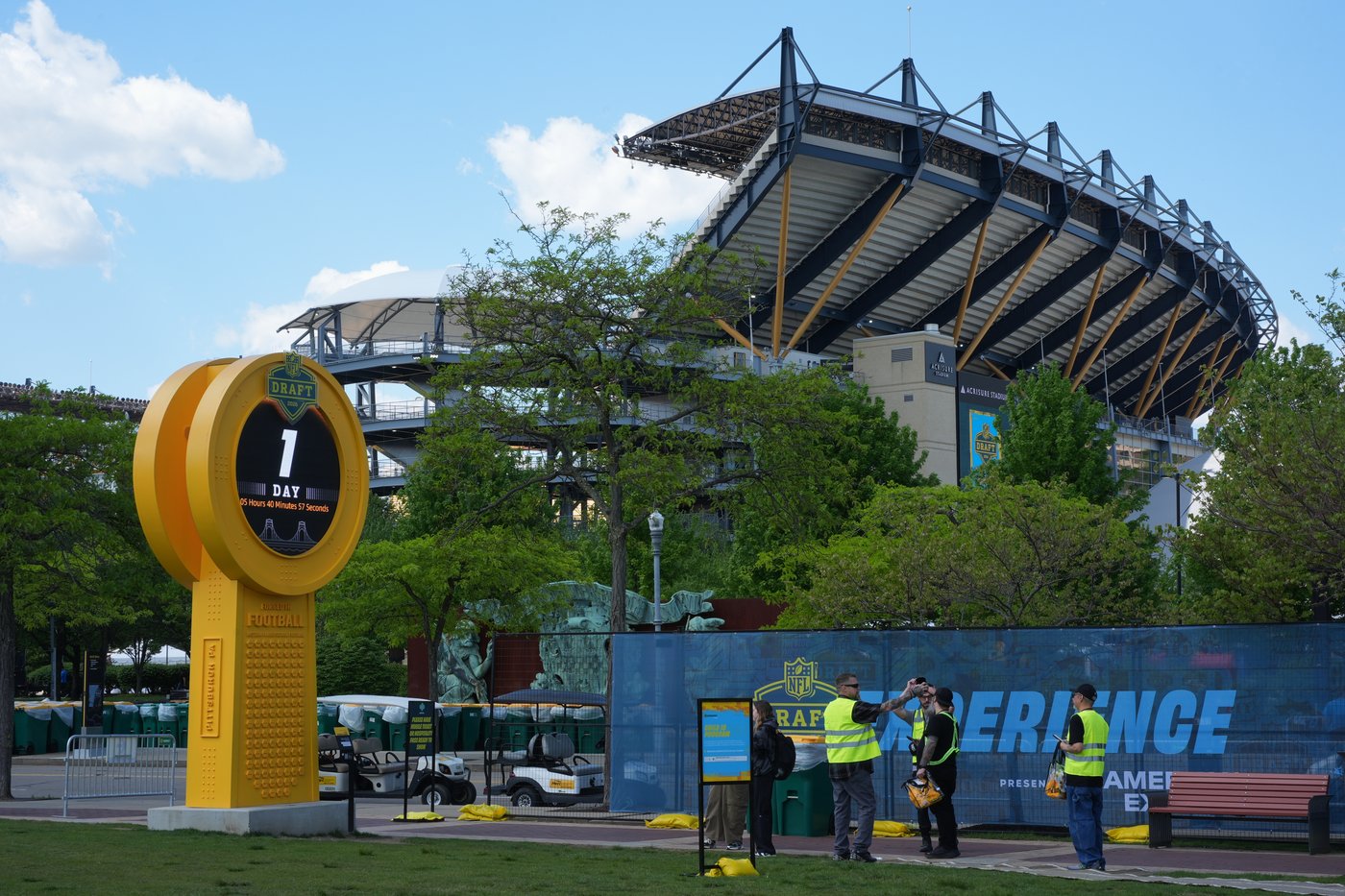 The NFL draft is the light at the end of the tunnel for many. No wonder Pittsburgh is a fitting host | iNFOnews.ca The NFL draft is the light at the end of the tunnel for many. No wonder Pittsburgh is a fitting host | iNFOnews.ca