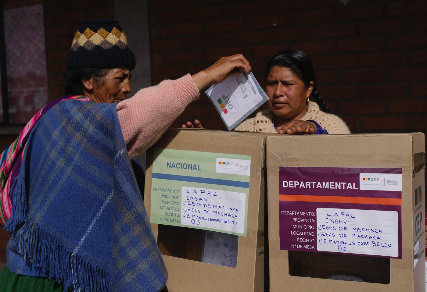 Bolivia's divisive popular vote for senior judges offers lessons for Mexico | iNFOnews.ca