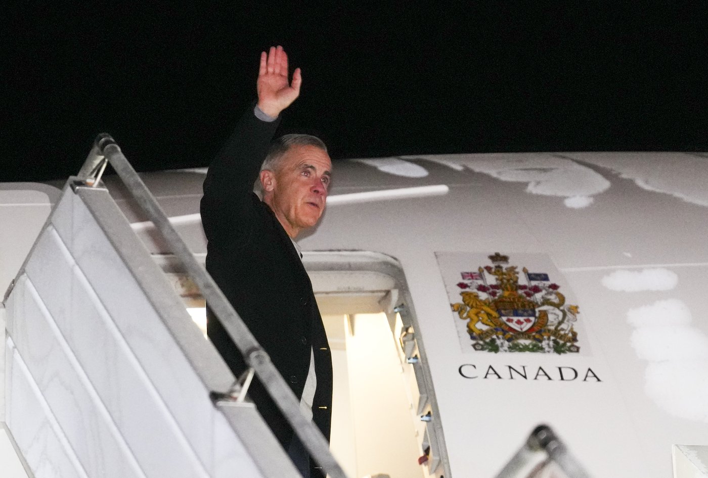 In the news today: PM travelling to UAE, alert system test, HBC art auction | iNFOnews.ca