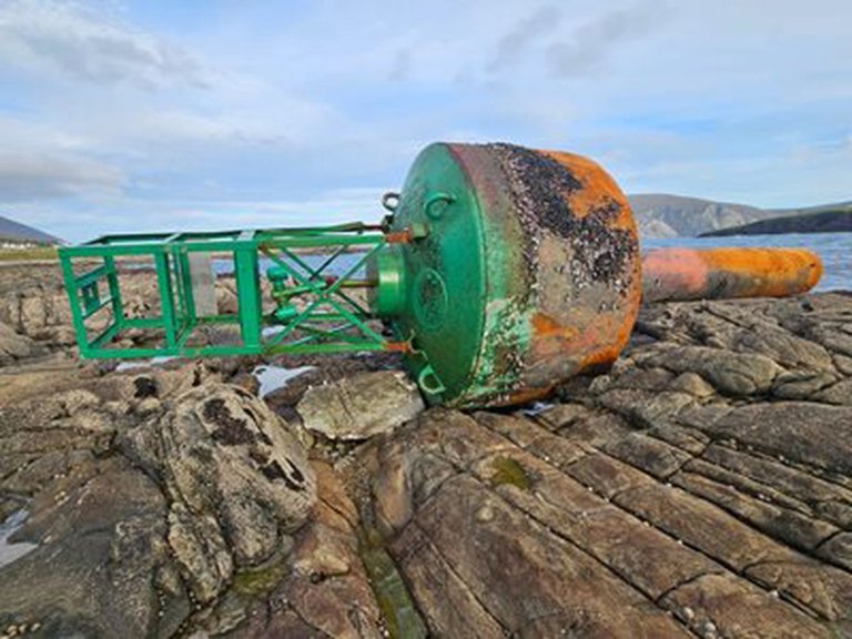 Canadian buoy drifts across Atlantic, washes up on shore of Irish island | iNFOnews.ca