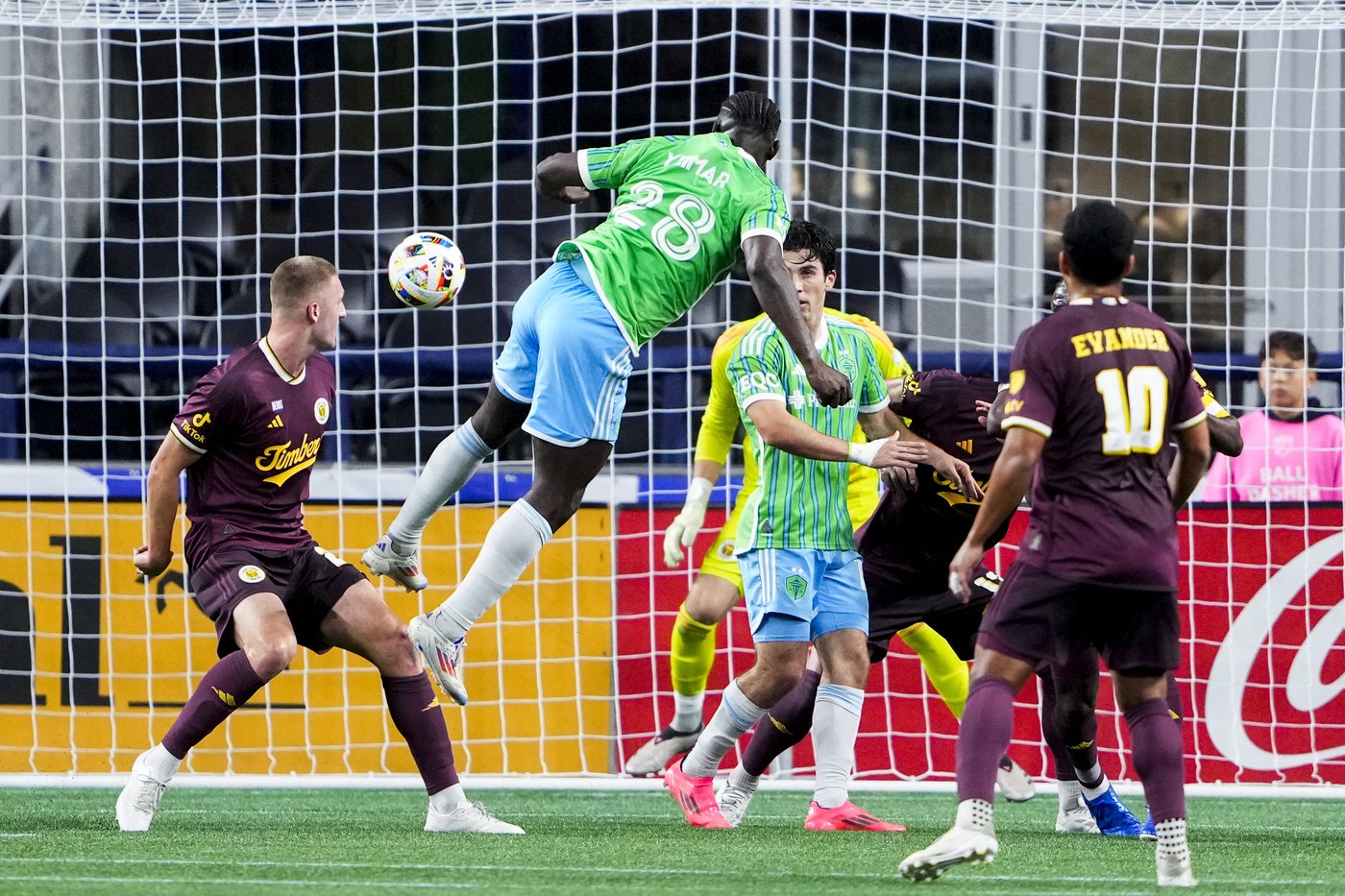 Sounders, Timbers play to 1-1 draw before heading for postseason | iNFOnews.ca