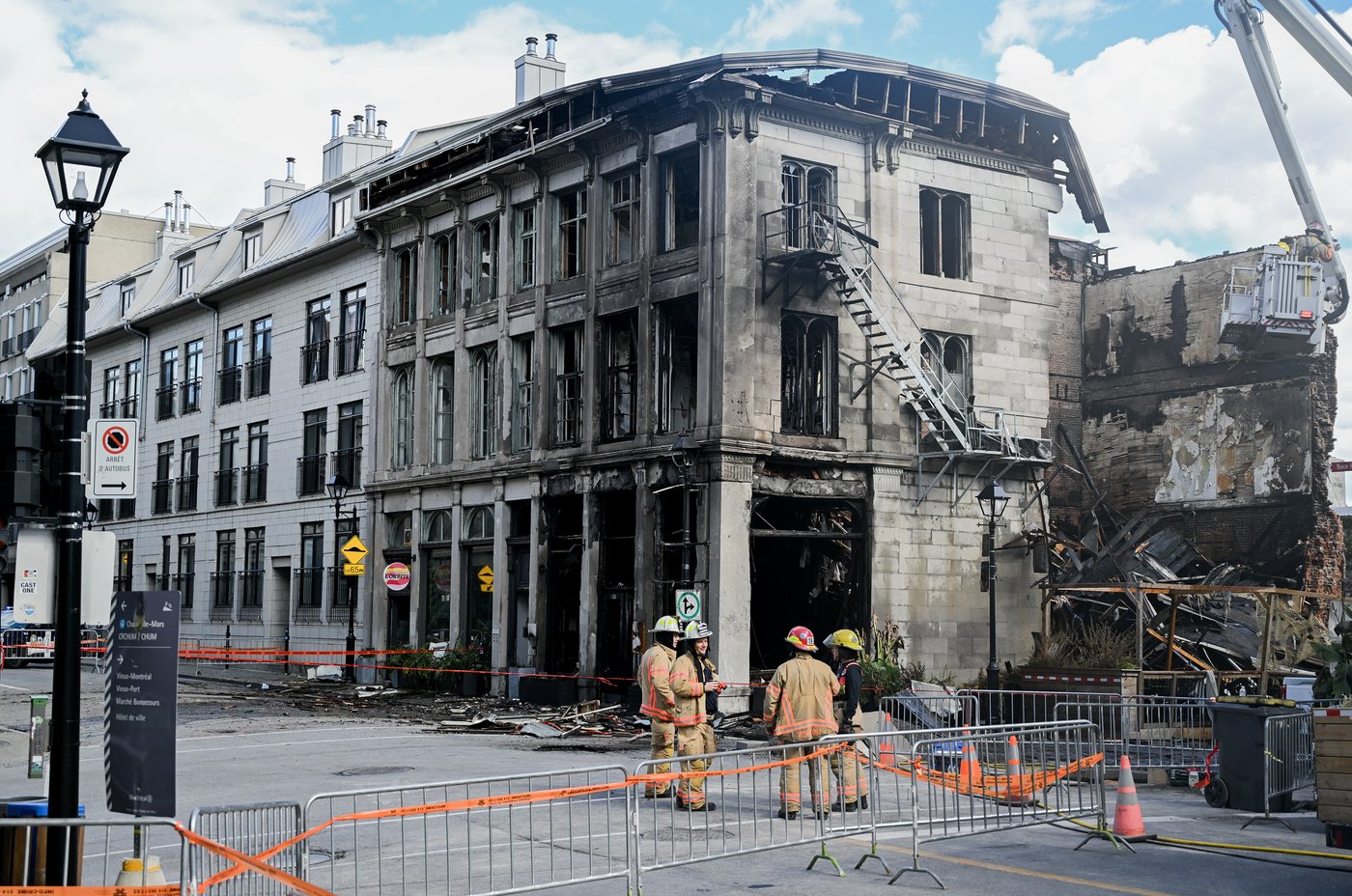 2 men charged with second-degree murder, arson after Old Montreal fire killed 2 | iNFOnews.ca