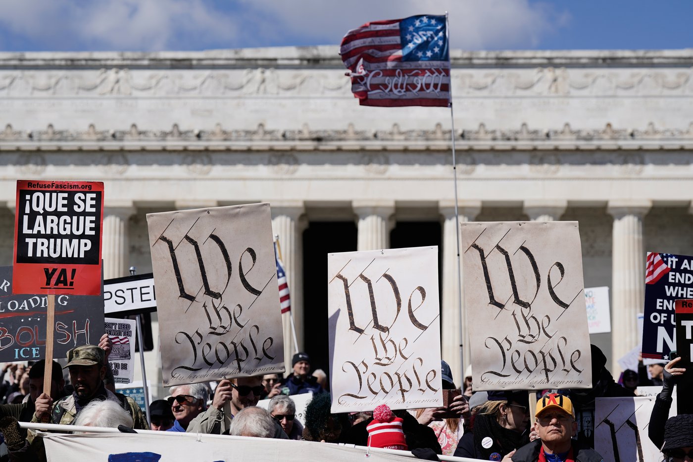 "No Kings" protests held to rally against Trump administration, in photos | iNFOnews.ca
