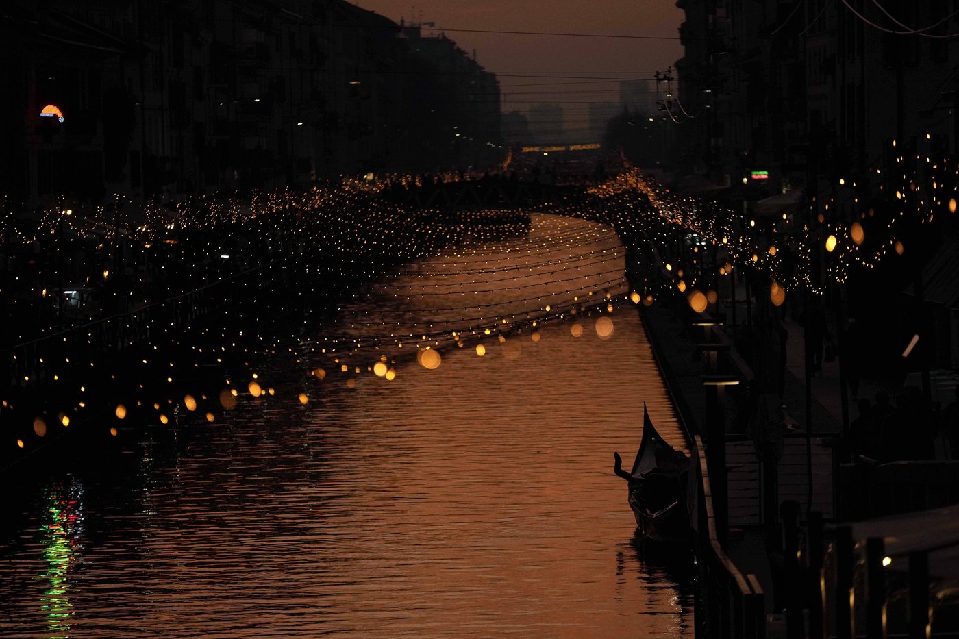 PHOTO COLLECTION: Holiday Lights Around the World | iNFOnews.ca