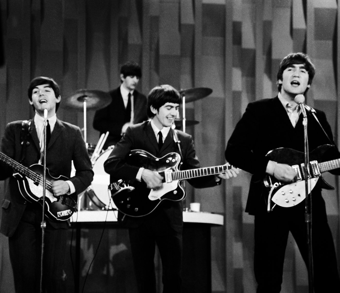 New Beatles fan experience set to open in London in 2027 | iNFOnews.ca