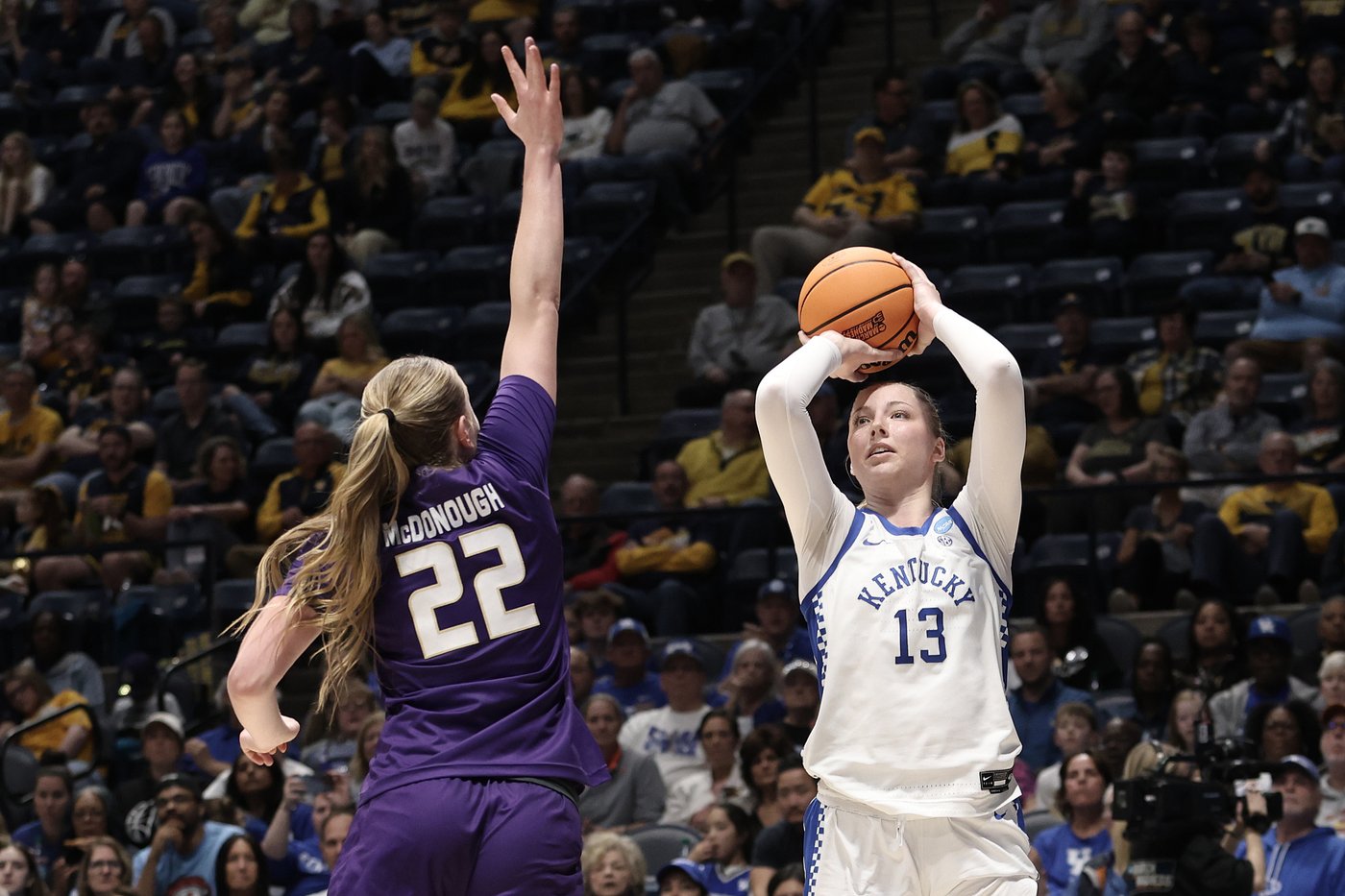 Kentucky and West Virginia women aim for an elusive trip to March Madness Sweet 16 | iNFOnews.ca