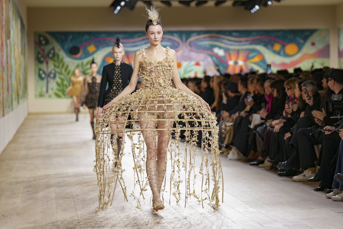 Dior haute couture show in Paris is a masterful dance through time | iNFOnews.ca