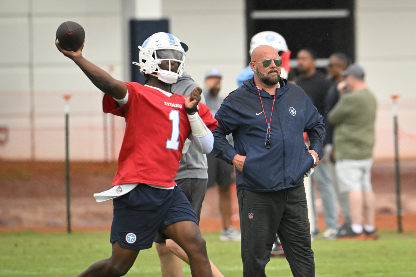 Robert Saleh says Cam Ward’s shoulder is 'perfectly healthy' as Titans install new offense | iNFOnews.ca Robert Saleh says Cam Ward’s shoulder is 'perfectly healthy' as Titans install new offense | iNFOnews.ca