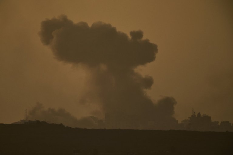 Israel’s defense minister says 'Gaza is burning' after heavy strikes overnight across Gaza City | iNFOnews.ca