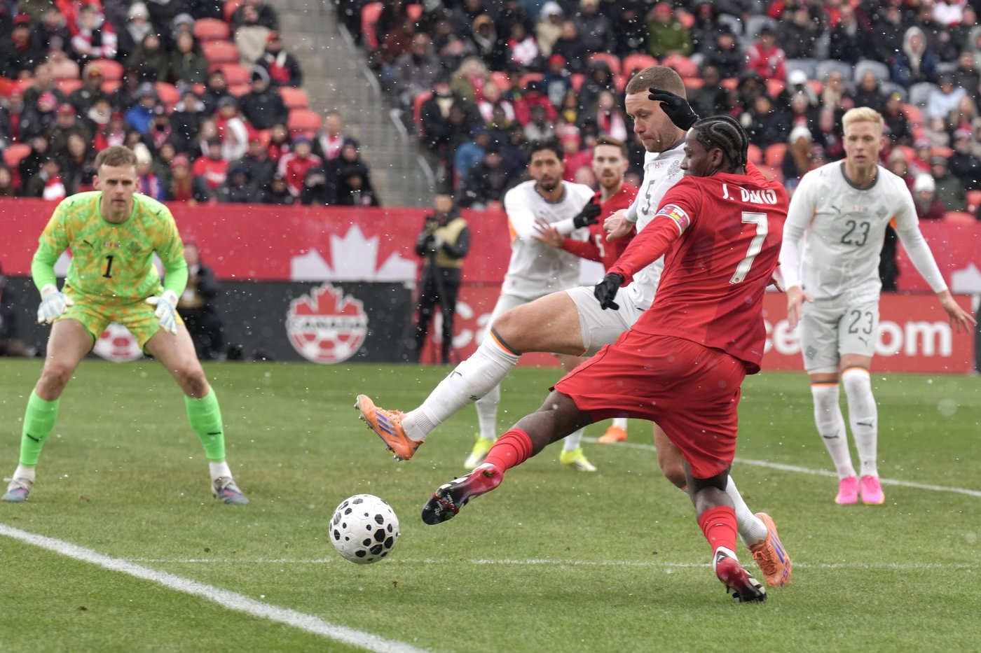 David scores twice, Buchanan shown red as Canada battles back to tie Iceland 2-2 | iNFOnews.ca