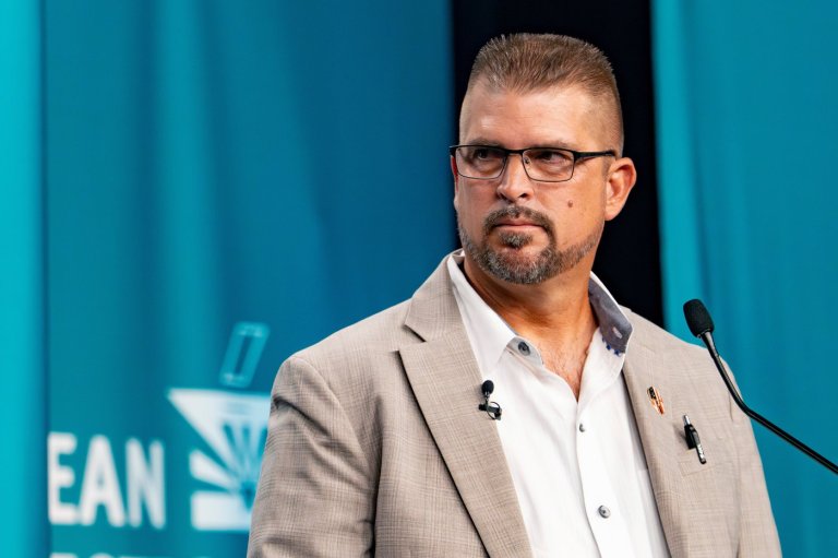 GOP candidates pitch themselves the person to beat Arizona's Democratic governor | iNFOnews.ca