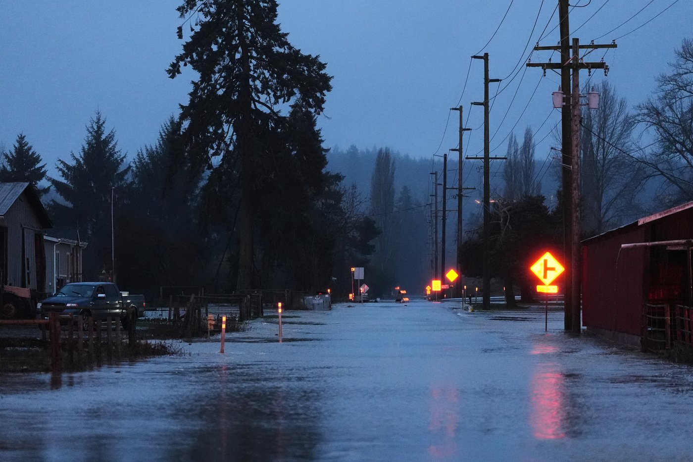 Blend of unusual weather conditions brings trillions of gallons in persistent rain to the Northwest | iNFOnews.ca