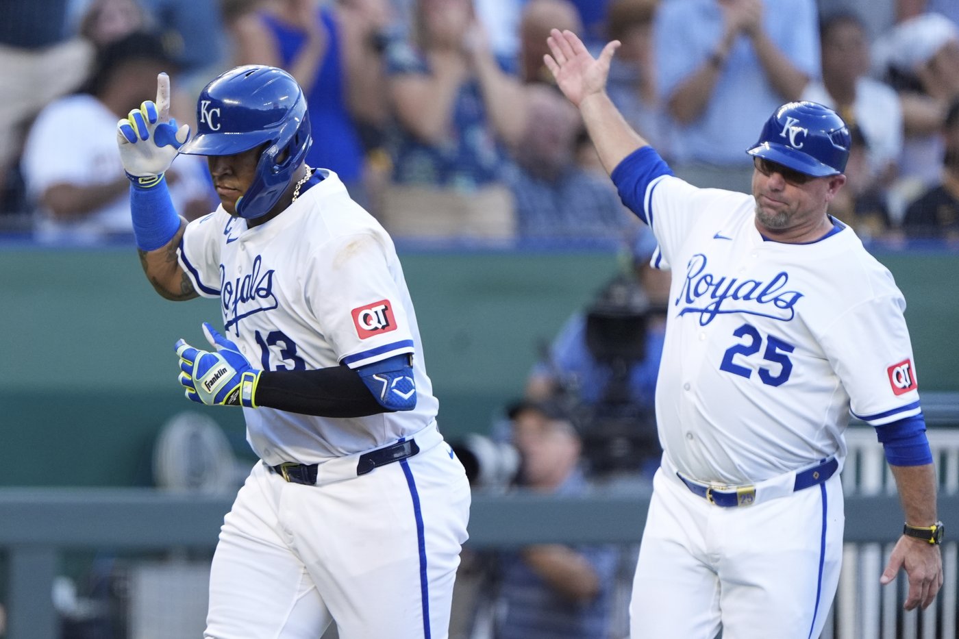 Perez and Caglianone power Royals to 4-3 win over Pirates for 3-game sweep | iNFOnews.ca Perez and Caglianone power Royals to 4-3 win over Pirates for 3-game sweep | iNFOnews.ca