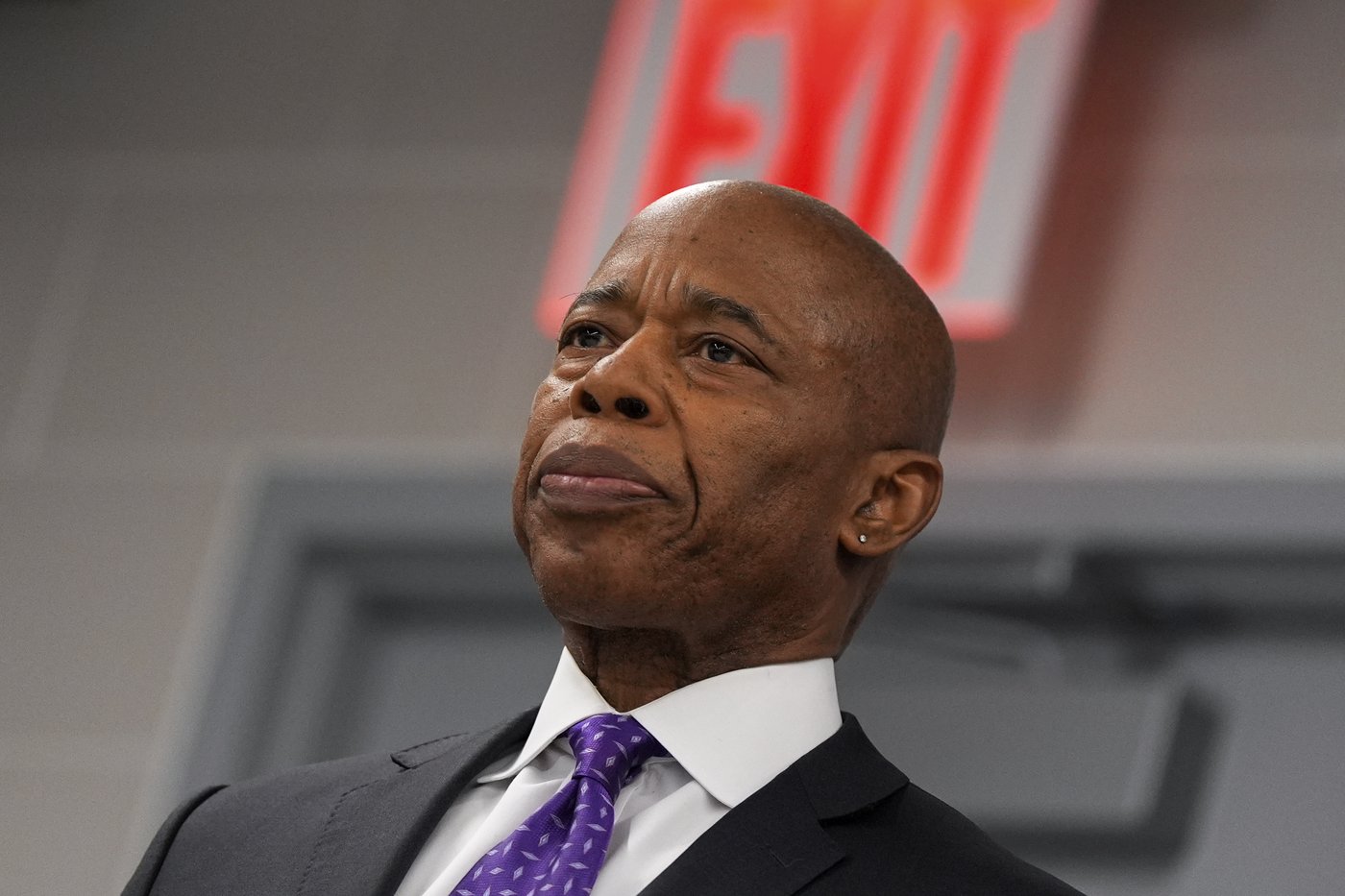 New York governor won't remove NYC mayor, for now, but plans to increase oversight of City Hall | iNFOnews.ca