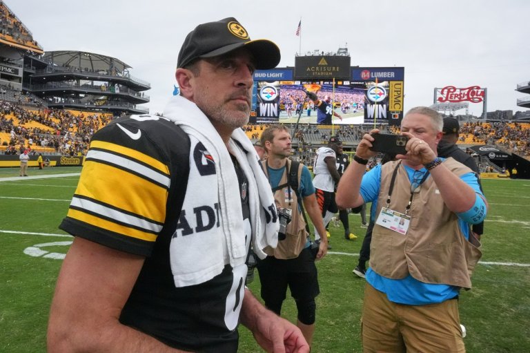 Steelers head to Cleveland for matchup of 2-1 teams in Aaron Rodgers' final Thursday night game | iNFOnews.ca