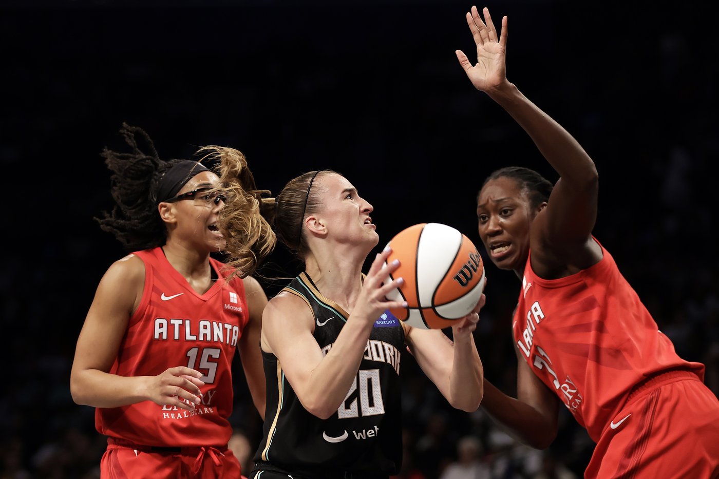 Ionescu scores 36 points and Liberty advance to WNBA semifinals with 91-82 win over Dream | iNFOnews.ca