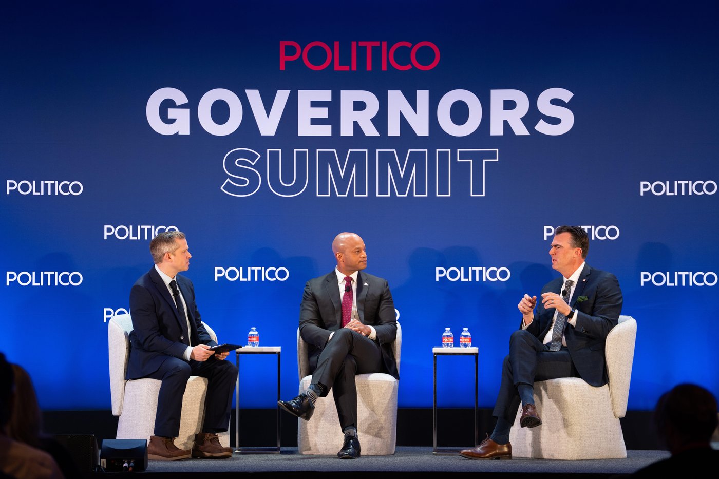 Trump's refusal to invite all governors to a White House meeting prompts group to back out | iNFOnews.ca