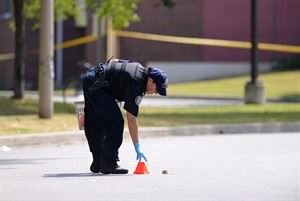 Toronto police to give update on investigation into deadly BBQ shootout | iNFOnews.ca CP20698306