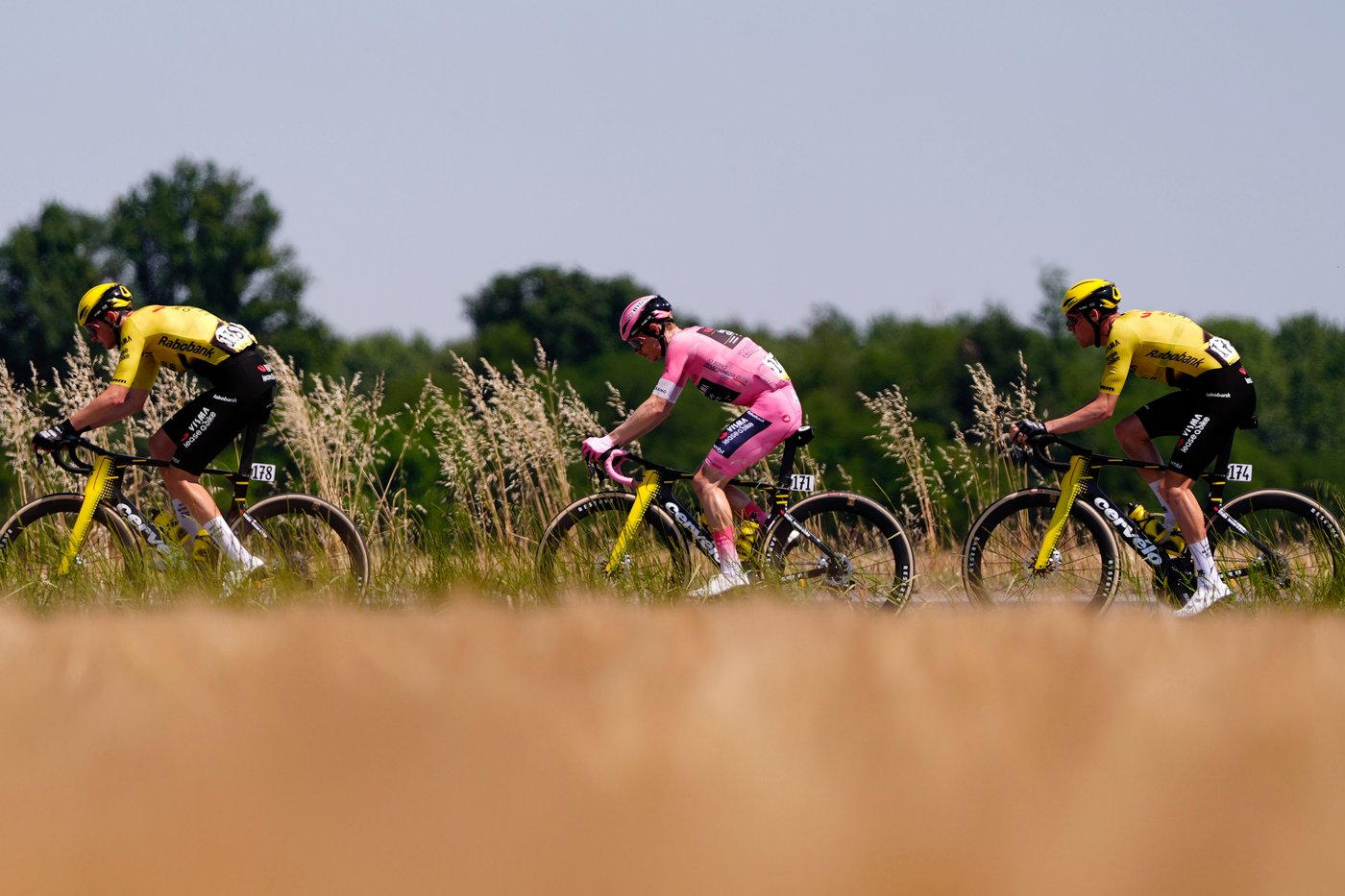 Dversnes wins Giro's 15th stage from breakaway as Vingegaard stays in pink | iNFOnews.ca Dversnes wins Giro's 15th stage from breakaway as Vingegaard stays in pink | iNFOnews.ca